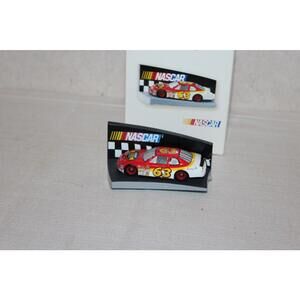 Hallmark 2007 NASCAR The Race Is On! Ornament